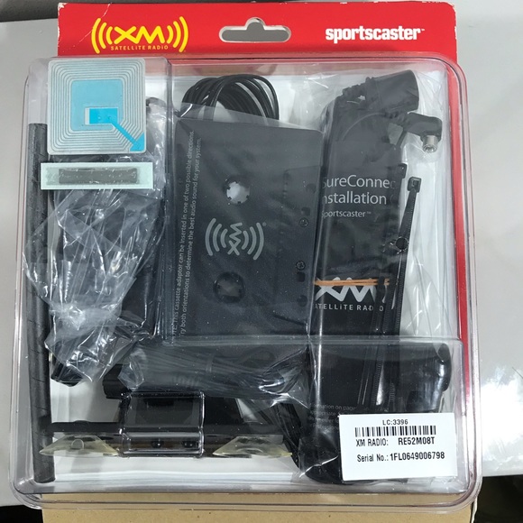 XM Satellite Radio Sportscaster (New in Original Sealed Box) - Picture 10 of 10